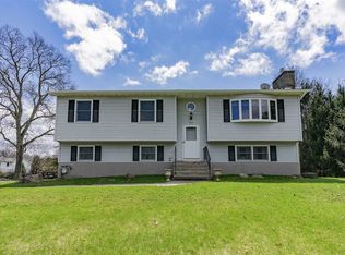 7 Scotse Rd, Wappingers Falls, NY 12590