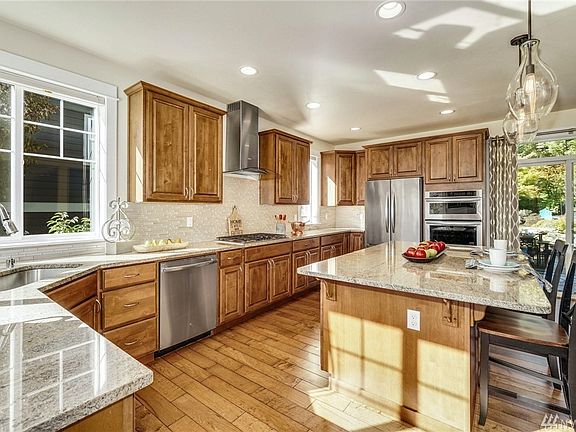 5th image of 14803 98th Ave NE