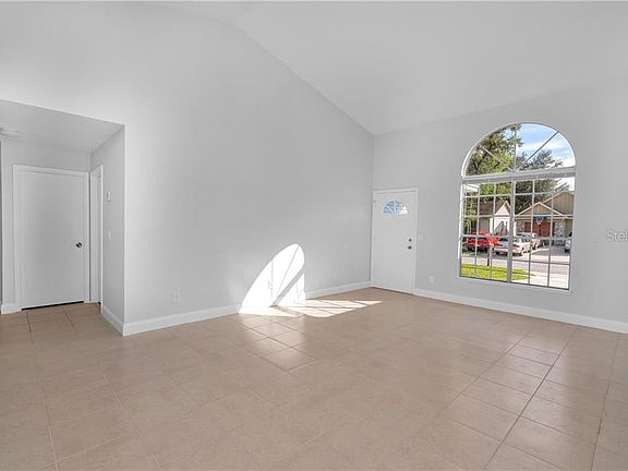5th image of 8334 Riverboat Dr