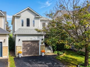 31 Hatch St, Whitby, ON L1M2H8