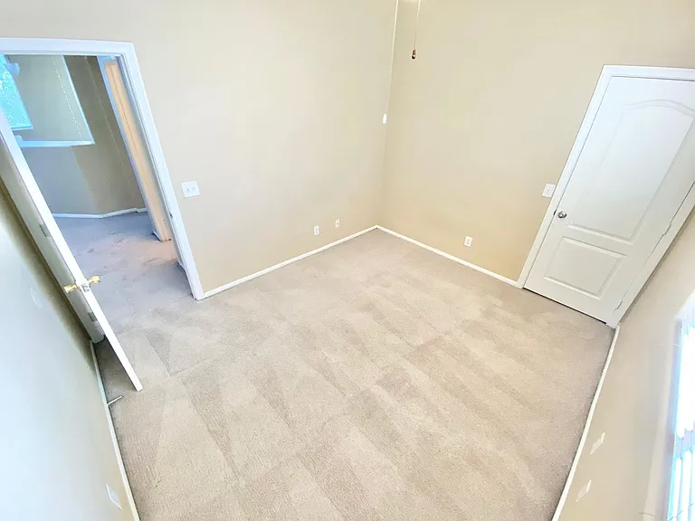 8836 Palm Creek Ct — Photo 25