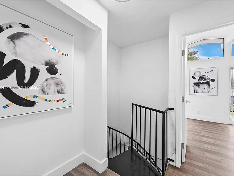 4322 Polk St — Photo 32
