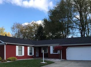 50600 Smokey Row Ln, Granger, IN