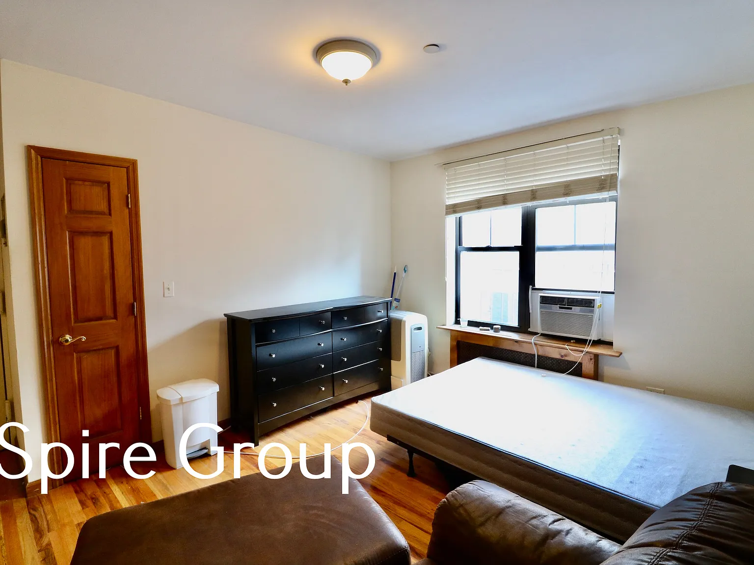 646 10th Avenue — Photo 3