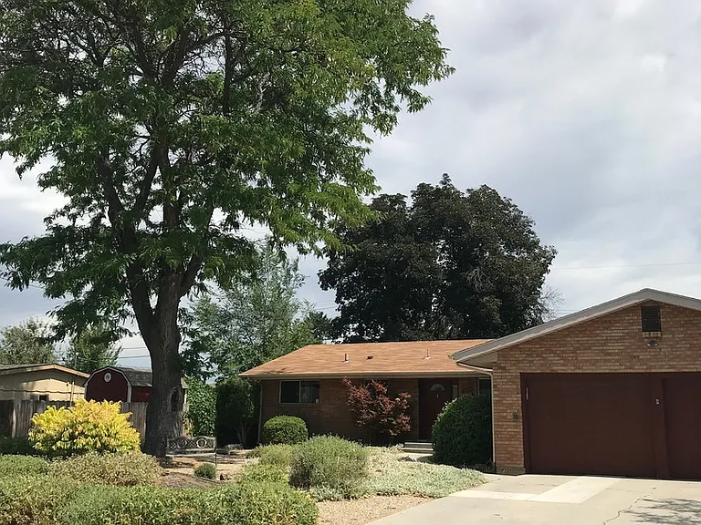 3824 W Greenbrier Dr — Photo 3