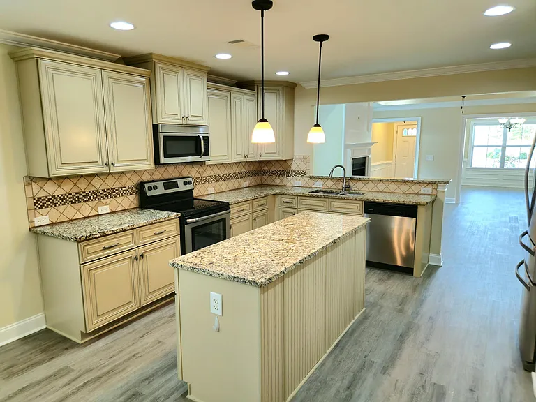 653 Deer Run Rd — Photo 6