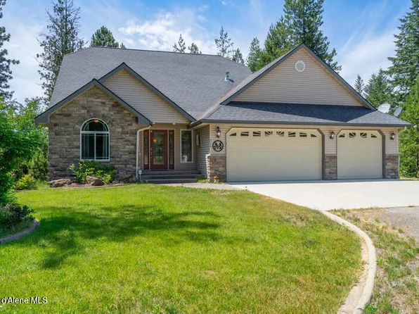 608 Country Club Ln, Pinehurst, ID 83850