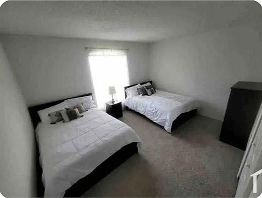 5th image of 6927 Wildwood Oak Dr