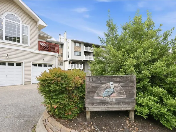 3208 Lynnhaven Dr, Virginia Beach, VA 23451