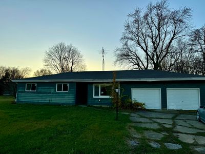 854 S Crystal Ave, Benton Harbor, MI, 49022