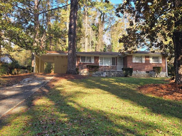 3239 Hollydale Dr SW