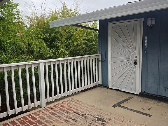 2nd image of 2449 Cottage Dr #C