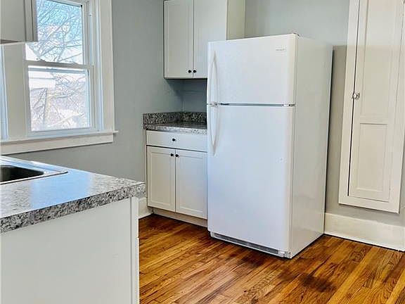 4th image of 2023 South Ave #1