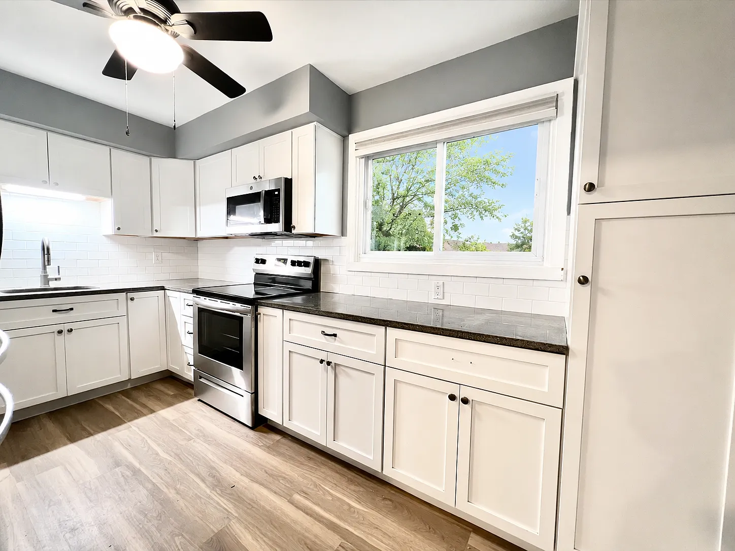 4 bed, 1400 sqft, $2,750 — Photo 3