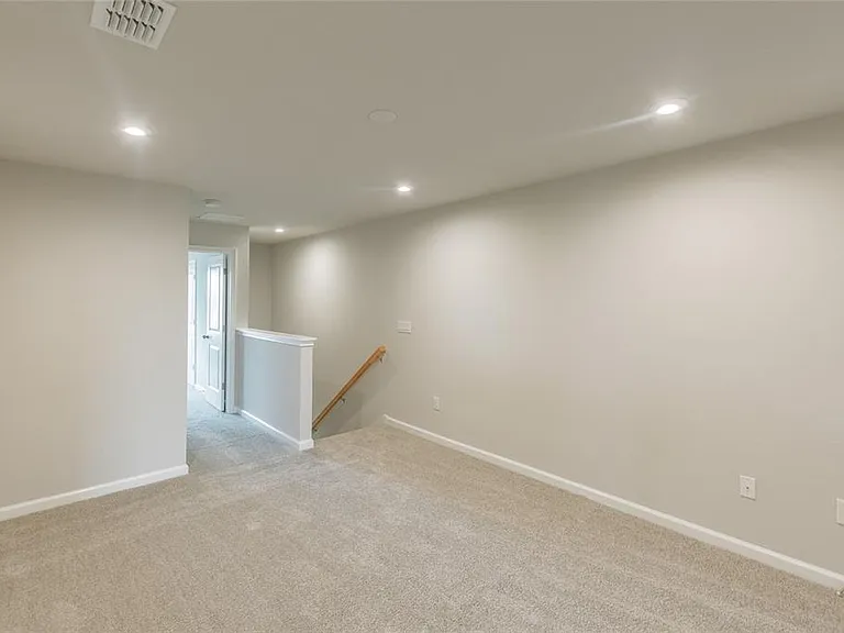 19309 Blue Pond Dr — Photo 14