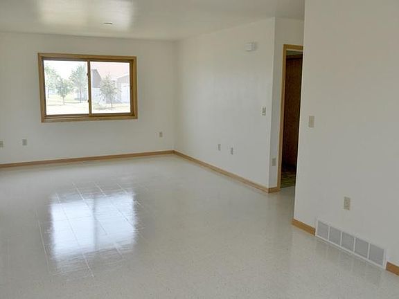 Spacious living room.