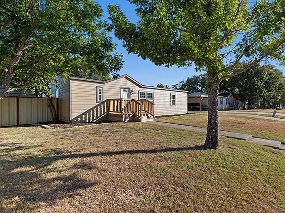4th image of 4514 Circle C Dr