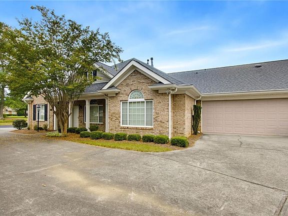 2nd image of 4704 Rose Arbor Dr NW #8