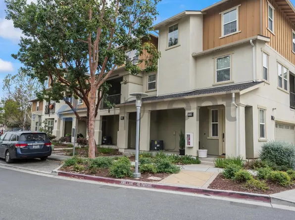 1210 Coyote Creek Way, Milpitas, CA 95035