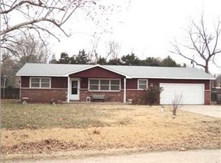 609 S Byron Ave, Wichita, KS 67209