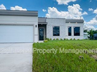 1114 NW 22nd Ter, Cape Coral, FL 33993