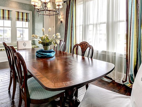 Lot 855 Dining Room