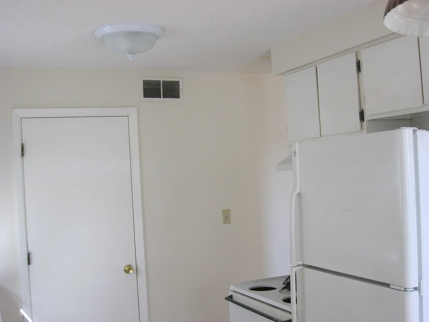 Demaret Dr. 754 — Photo 3