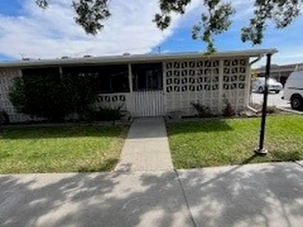 1631 Interlachen Rd #M11-264g, Seal Beach, CA 90740