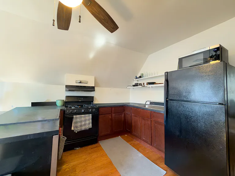 780 Orange St #3 — Photo 10