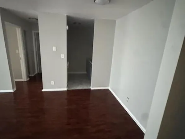 1305-1345 W Locust St #2866-2868, Milwaukee, WI 53206