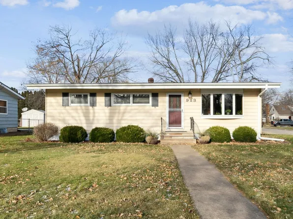 923 Summer St, Hudson, WI 54016