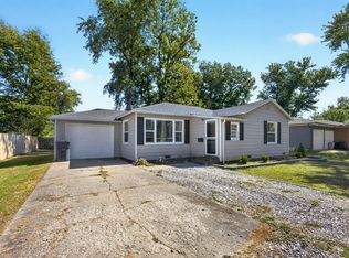 414 S Bradford St, Centralia, MO 65240