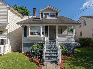3 Parkside Pl, Keansburg, NJ 07734