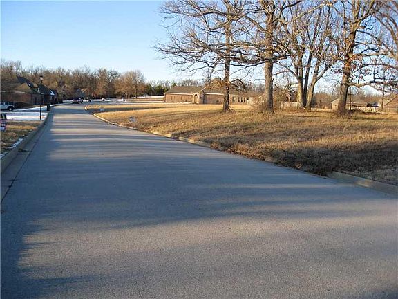 3rd image of 345 S Overlook Dr