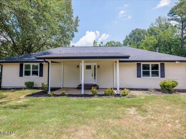 2215 Plum Point Rd, Pope, MS 38658