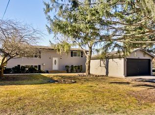 118 Eastwood Ave, Port Barrington, IL