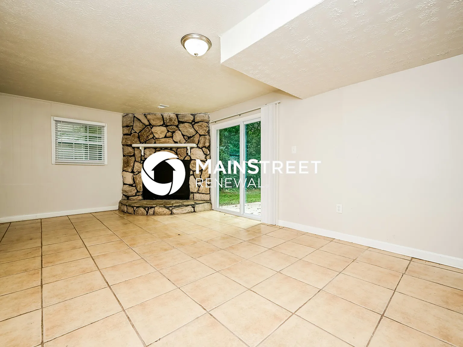 1731 Tilden Avenue — Photo 3