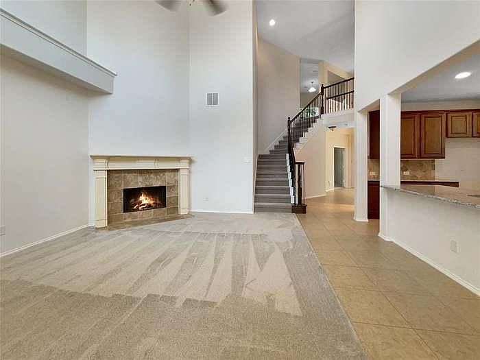 1st image of 2604 Westpoint Dr #1B