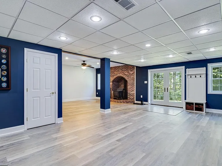 6040 Southgate Farm Rd — Photo 47