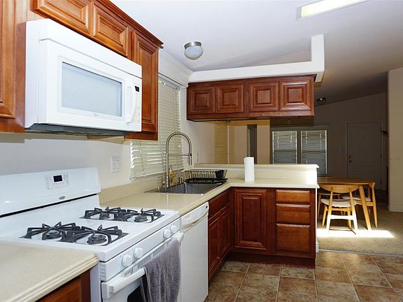 3rd image of 1225 Vienna Dr Spc 154