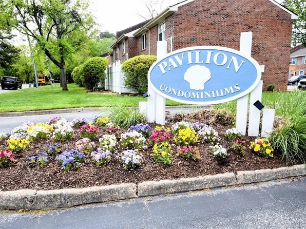 437 Barberton Dr, Virginia Beach, VA 23451