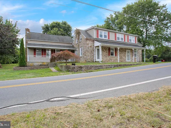 102 Beaver Creek Rd, Fleetwood, PA 19522