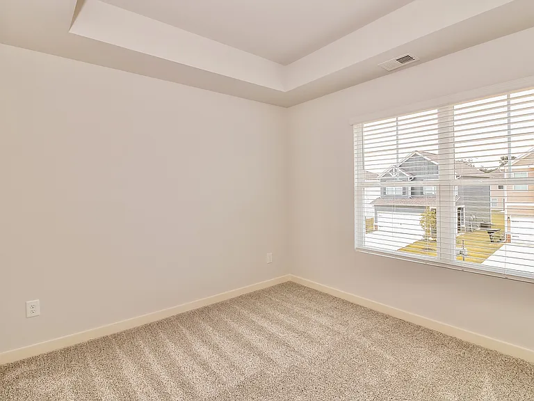 5548 Cathwick Trce — Photo 9