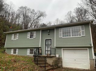 1373 Guyan River Rd, Huntington, WV 25702