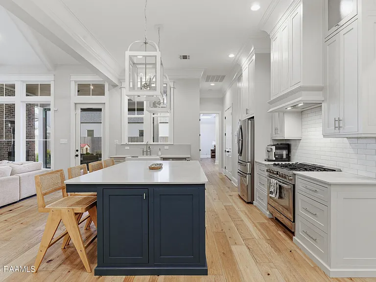 102 Harvest Creek Ln — Photo 17