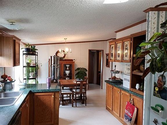 5th image of 952 Southern Meadows Dr #33