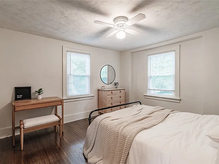 90 Elmcroft Rd — Photo 37