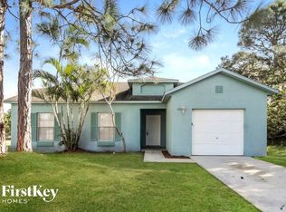 128 Dahl Ave, Sebastian, FL 32958