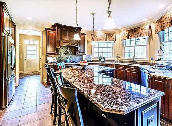 3rd image of 123 Preserve Valley Dr