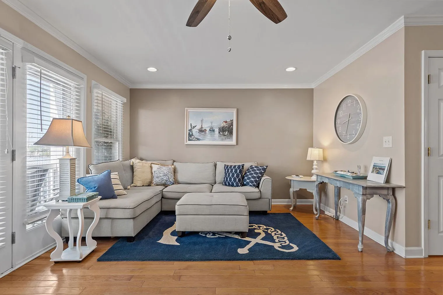 4 bed, 3.0 bath, 1915 sqft, $7,214 — Photo 2